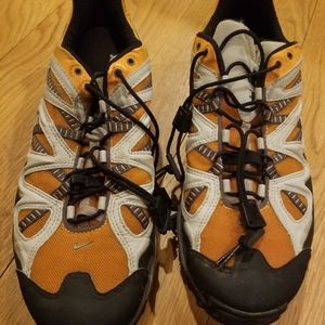 Nike ACG Terra
